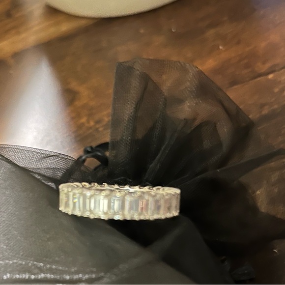 Diamonique Silver 925 Ring - Picture 3 of 3